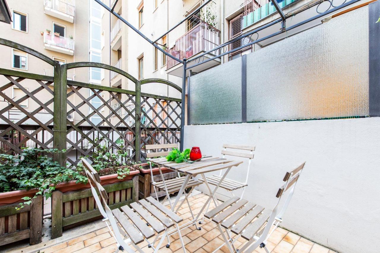 Extensive Terrace Navigli Toy Artistic Apartment มิลาน ภายนอก รูปภาพ